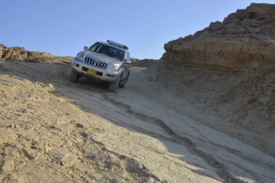 rmon-crater-makhtesh-ramon-jeep-tour